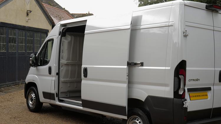 CITROEN RELAY 3.5T HEAVY L2 DIESEL 2.2 BlueHDi 140 Tipper Enterprise